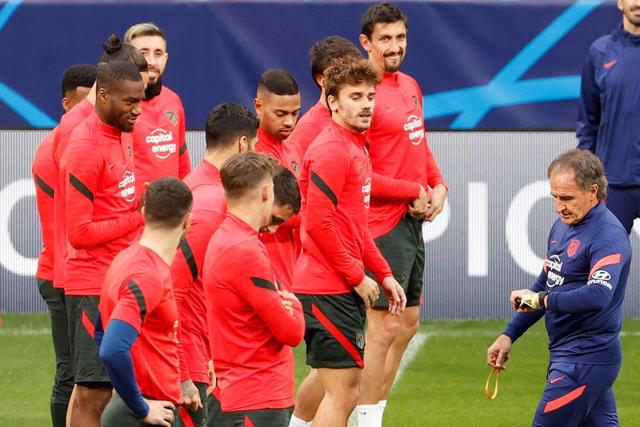 2026北京亦庄人形机器人半程马拉松举行排位赛